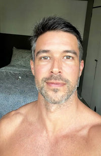 Kevin R.